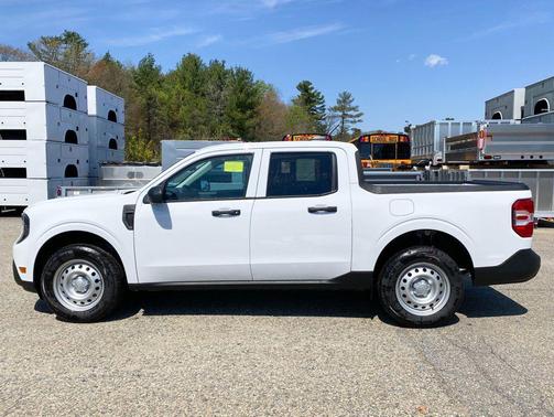 Oxford White 2026 Ford Maverick XL