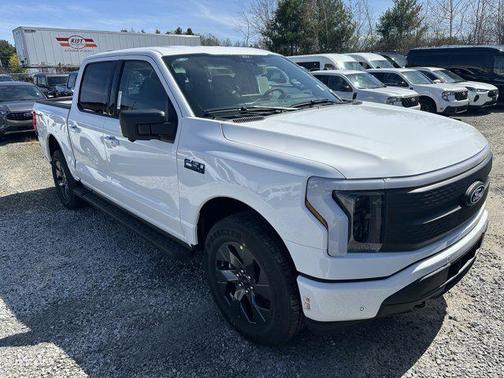 2025 Ford F-150 Lightning Flash
