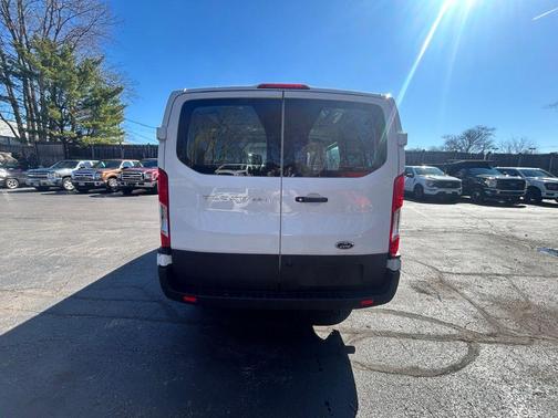 OXFORD WHITE 2024 Ford Transit-250 Base