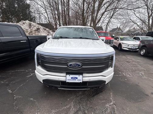 2023 Ford F-150 Lightning LARIAT
