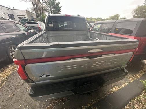 2025 Ford F-150 Lightning LARIAT