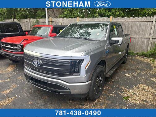 2025 Ford F-150 Lightning LARIAT