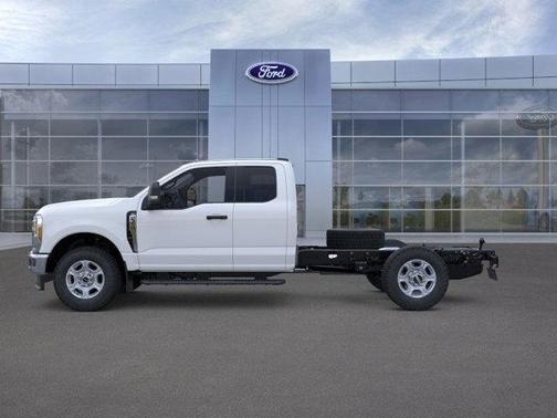 2026 Ford F-350 XLT