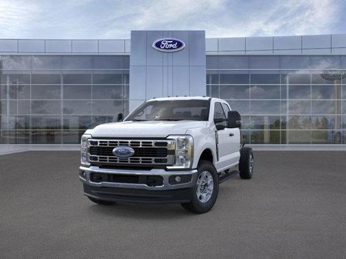 2026 Ford F-350 XLT