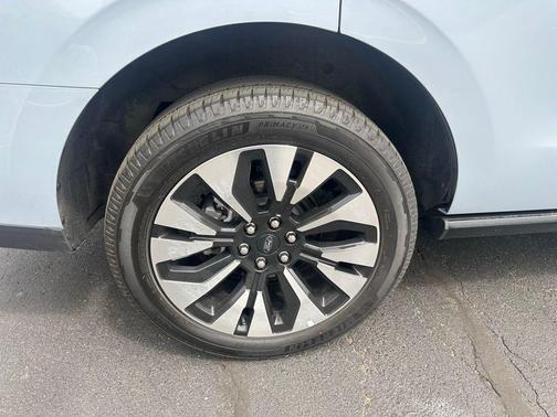 GLACIER GRAY METALLIC TC 2025 Ford Expedition Platinum