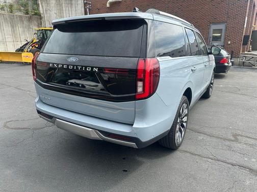 GLACIER GRAY METALLIC TC 2025 Ford Expedition Platinum