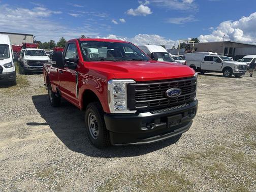 RACE RED 2026 Ford F-250 XL