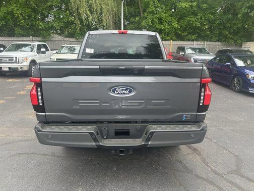 2025 Ford F-150 Lightning XLT