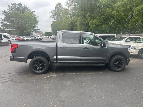 2025 Ford F-150 Lightning XLT