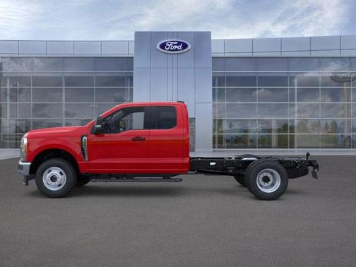 2026 Ford F-350 XLT