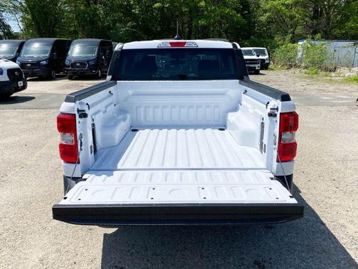 OXFORD WHITE 2026 Ford Maverick XLT