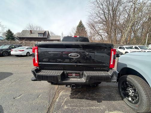 AGATE BLACK 2026 Ford F-250 Lariat