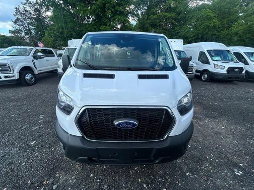 OXFORD WHITE 2025 Ford Transit-250 Base