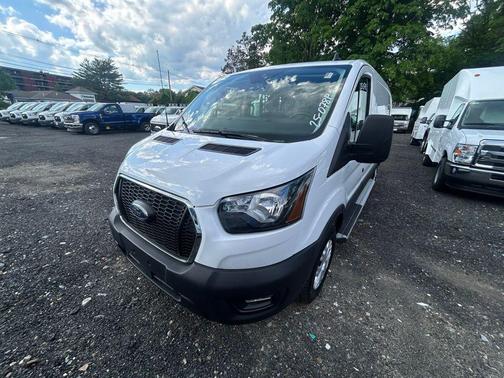 OXFORD WHITE 2025 Ford Transit-250 Base