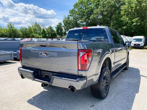 CARBONIZED GRAY METALLIC 2026 Ford F-150 Lariat