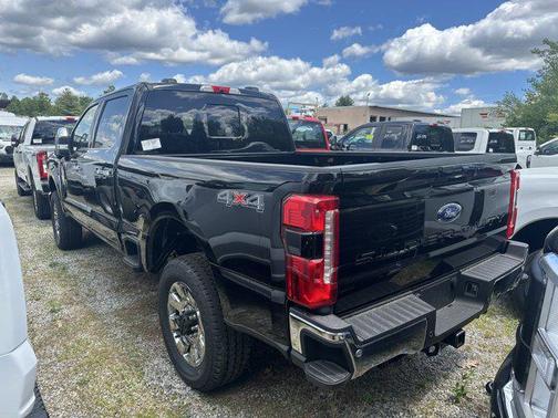2025 Ford F-350 Lariat