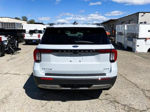 2026 Ford Explorer Active w/200A Pkg