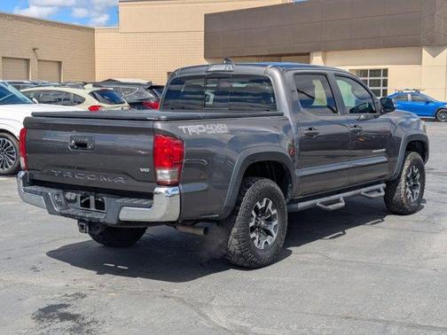 2017 Toyota Tacoma SR5