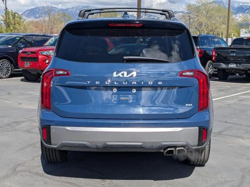 Midnight Black 2025 Kia Telluride S
