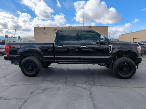 2022 Ford F-350 Platinum