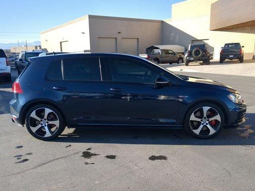 2017 Volkswagen Golf GTI Sport 4-Door
