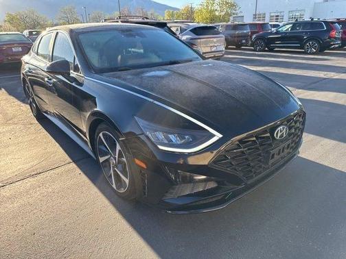 Phantom Black 2021 Hyundai SONATA SEL Plus