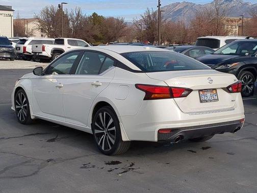 2021 Nissan Altima 2.5 SR