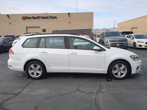 2018 Volkswagen Golf SportWagen TSI SE