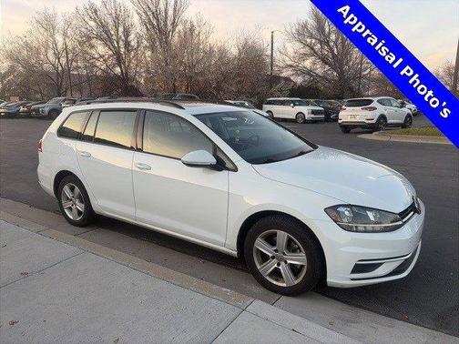 2018 Volkswagen Golf SportWagen TSI SE