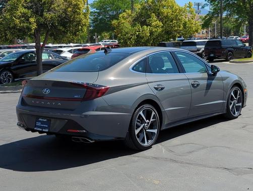 2022 Hyundai SONATA SEL Plus