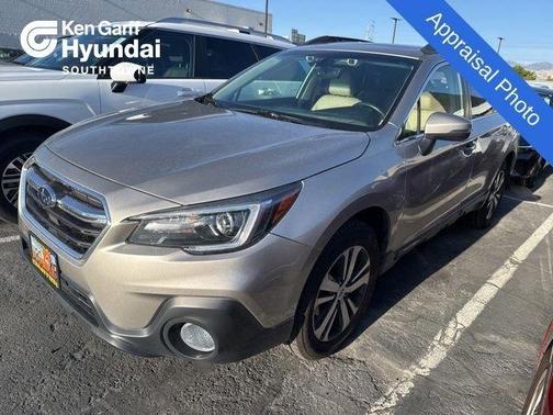 Tungsten Metallic 2019 Subaru Outback 2.5i Limited