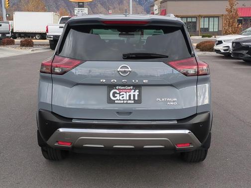 Boulder Gray 2021 Nissan Rogue Platinum