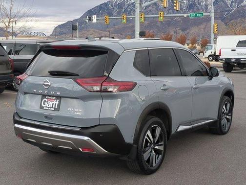 2021 Nissan Rogue Platinum