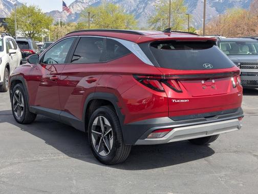 Red 2025 Hyundai TUCSON SEL