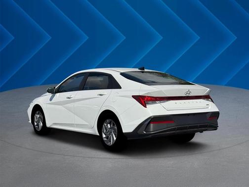 2026 Hyundai ELANTRA HEV Blue