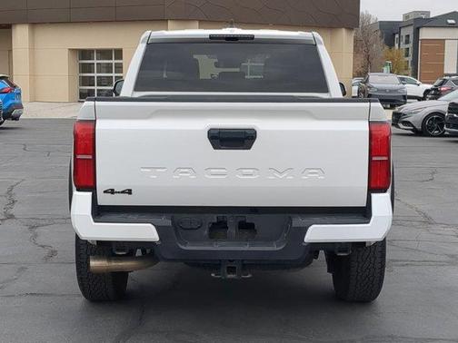 2024 Toyota Tacoma TRD Off Road