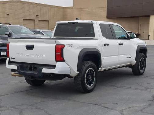 2024 Toyota Tacoma TRD Off Road