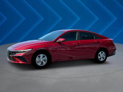 Red 2025 Hyundai ELANTRA SE