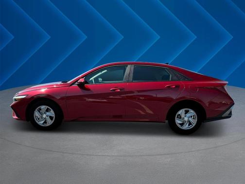 Red 2025 Hyundai ELANTRA SE