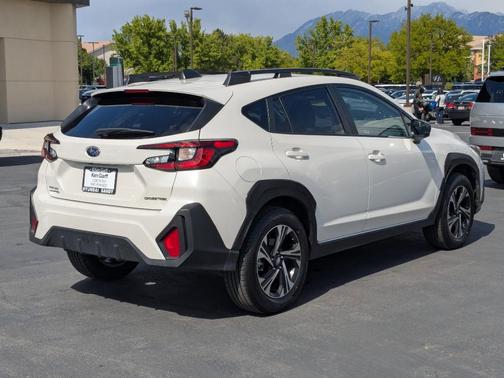 Crystal White Pearl 2025 Subaru Crosstrek Premium