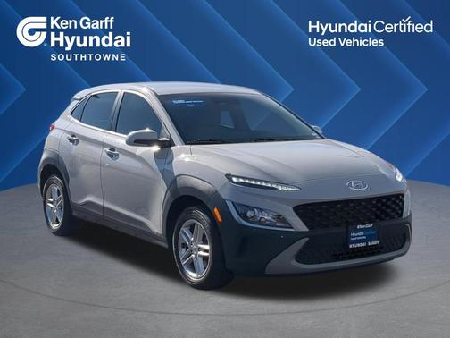 2022 Hyundai KONA SE