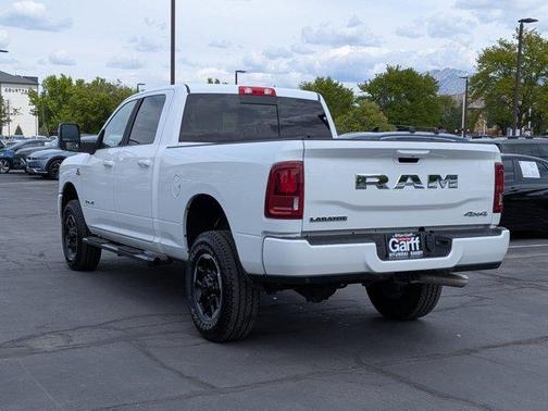 Bright White Clearcoat 2025 RAM 2500 Laramie