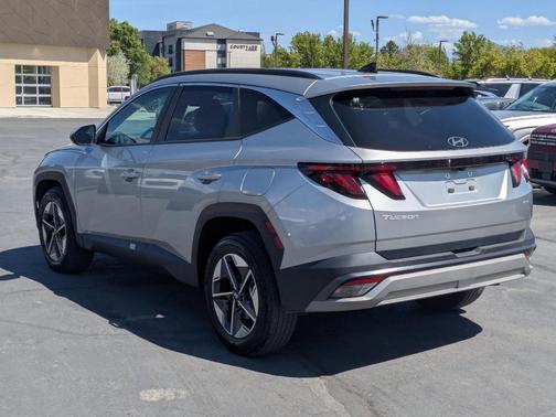 Shimmering Silver 2025 Hyundai TUCSON SEL