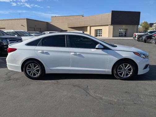2017 Hyundai SONATA Base