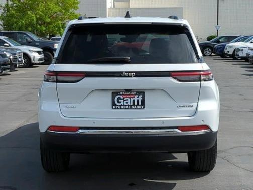 2022 Jeep Grand Cherokee Limited