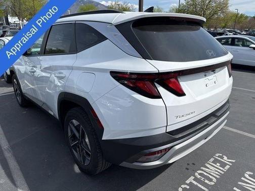 Serenity White Pearl 2025 Hyundai TUCSON SEL
