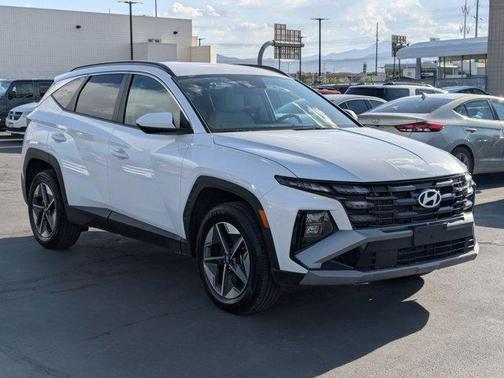 Serenity White Pearl 2025 Hyundai TUCSON SEL