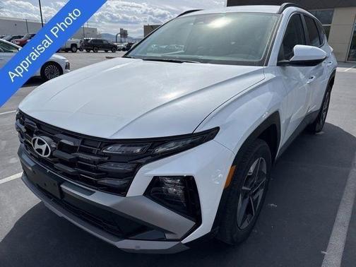 Serenity White Pearl 2025 Hyundai TUCSON SEL