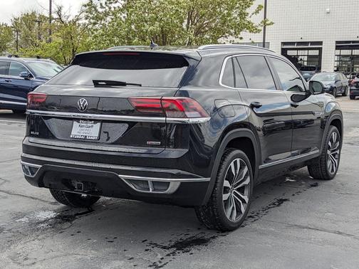 2020 Volkswagen Atlas Cross Sport 3.6L V6 SEL R-Line