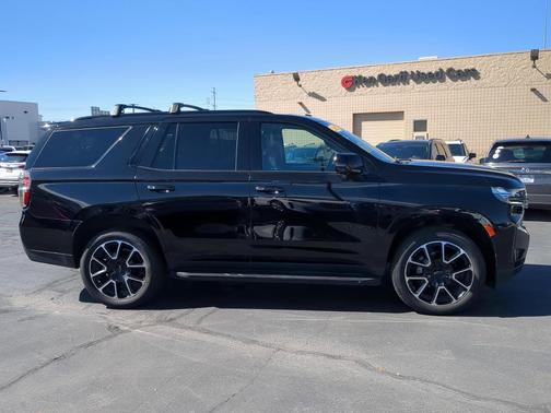 2022 Chevrolet Tahoe RST